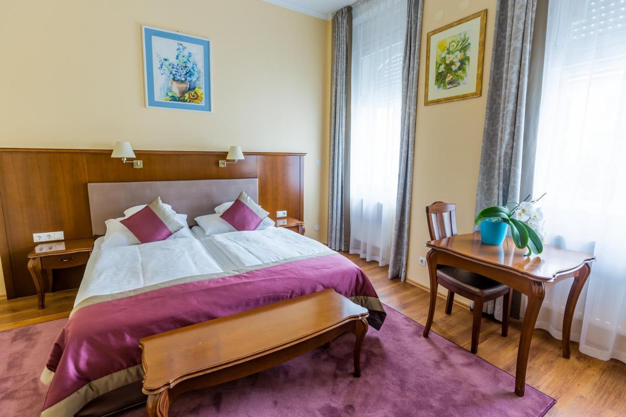 Pannonia 1893 Premium Hotel Sopron Bagian luar foto